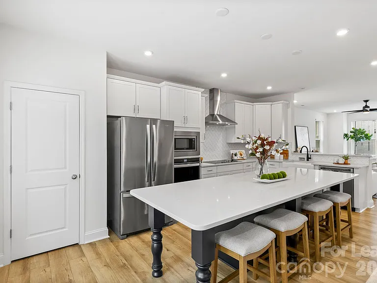 236 Judson Ave — Photo 13