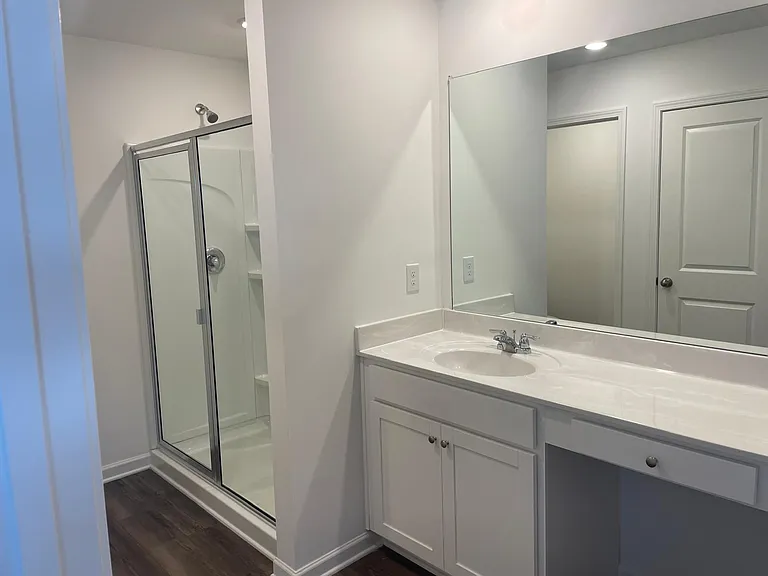 152 Mission Blvd — Photo 11