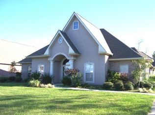 144 Pine St, Des Allemands, LA 70030
