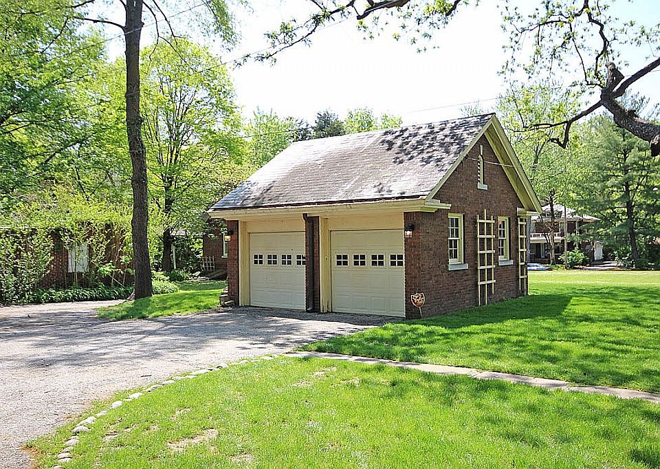 944 Williams Blvd, Springfield, IL 62704 Zillow