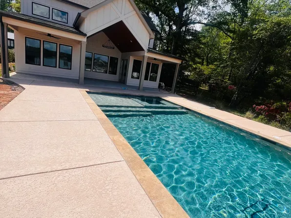 191 E Lakeview Dr NE #B, Milledgeville, GA 31061