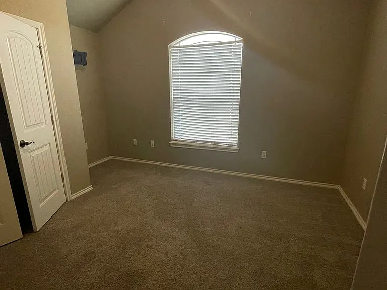 5415 Roadrunner Dr — Photo 9