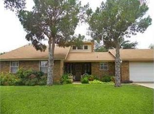 905 Carrol Dr, Laredo, TX 78045