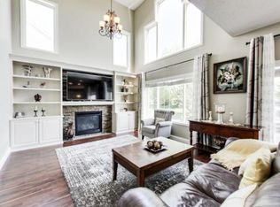 17660 Haralson Dr, Eden Prairie, MN 55347