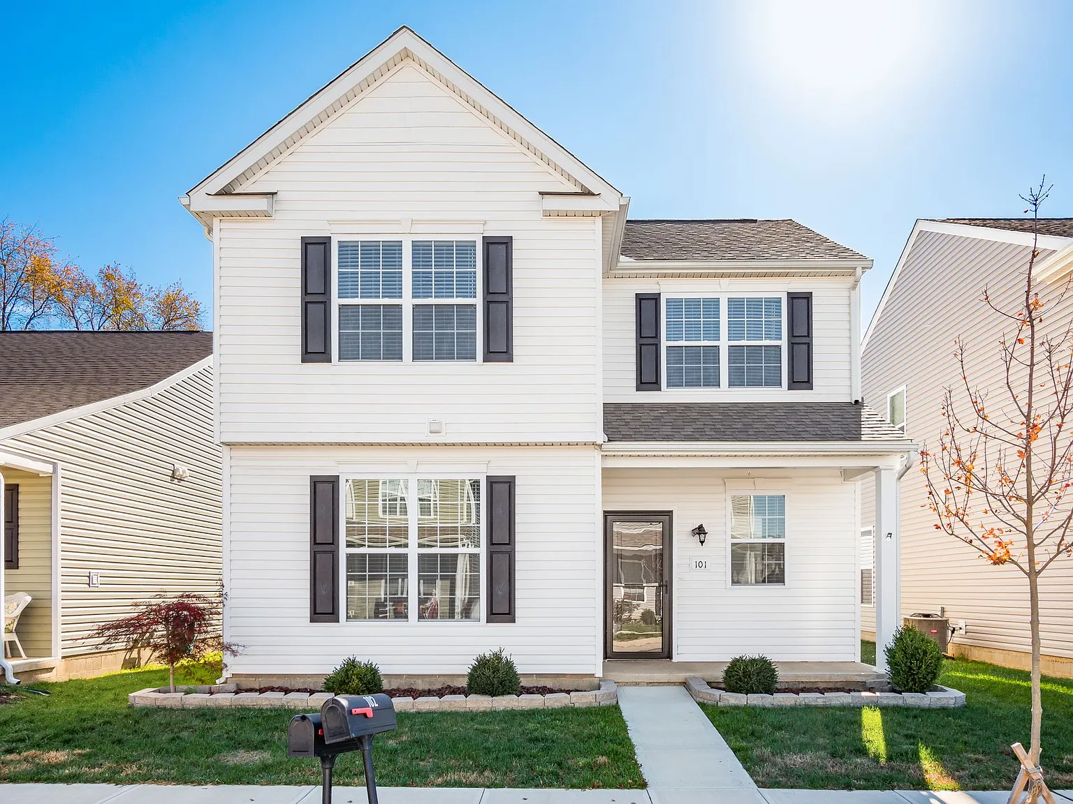 101 Glenridge Dr — Photo 1