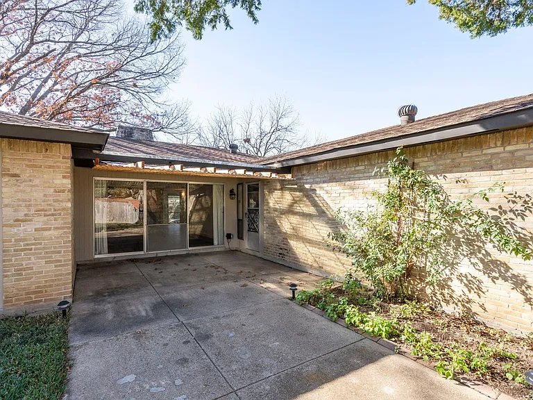 12611 High Meadow Dr — Photo 34