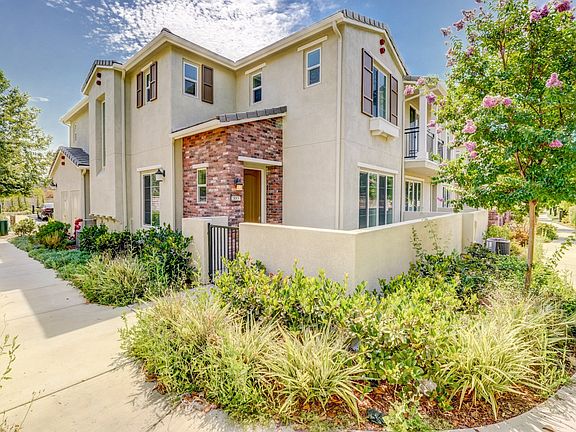 2nd image of 28837 Camino De Cielo Dr