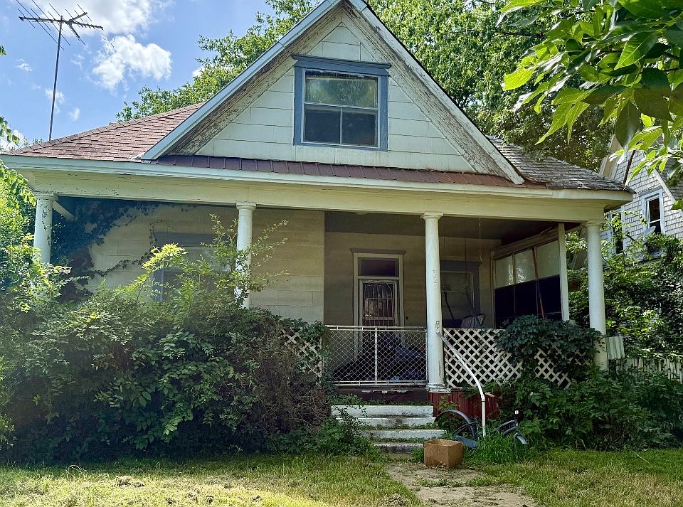 1st image of 323 S Quapaw Ave