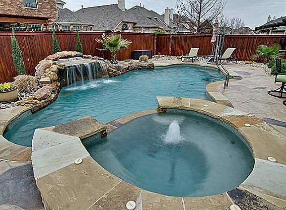 4th image of 1180 Mission Ln