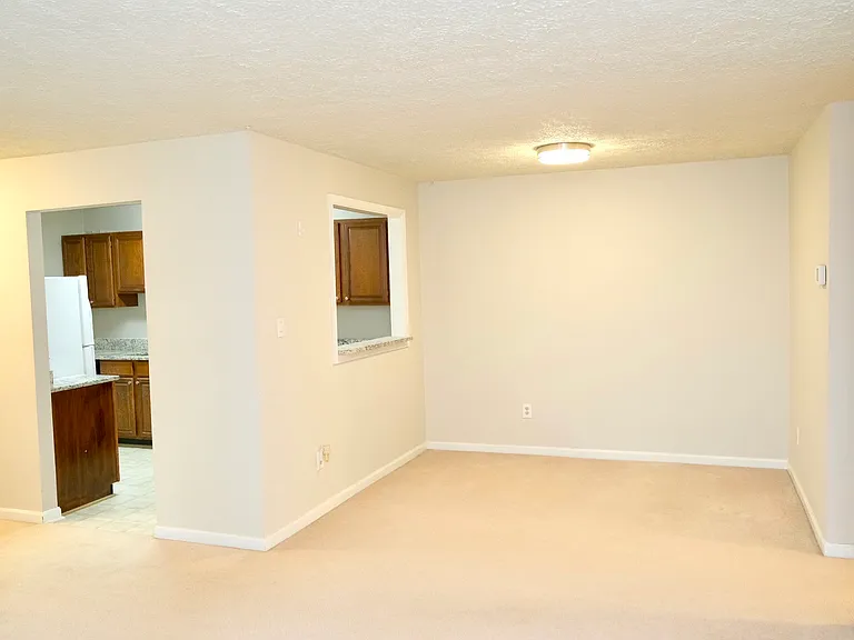 10169 Oakton Terrace Rd — Photo 6