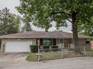 701 Leonard St, Alton, IL 62002