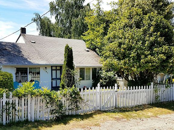 the little white house