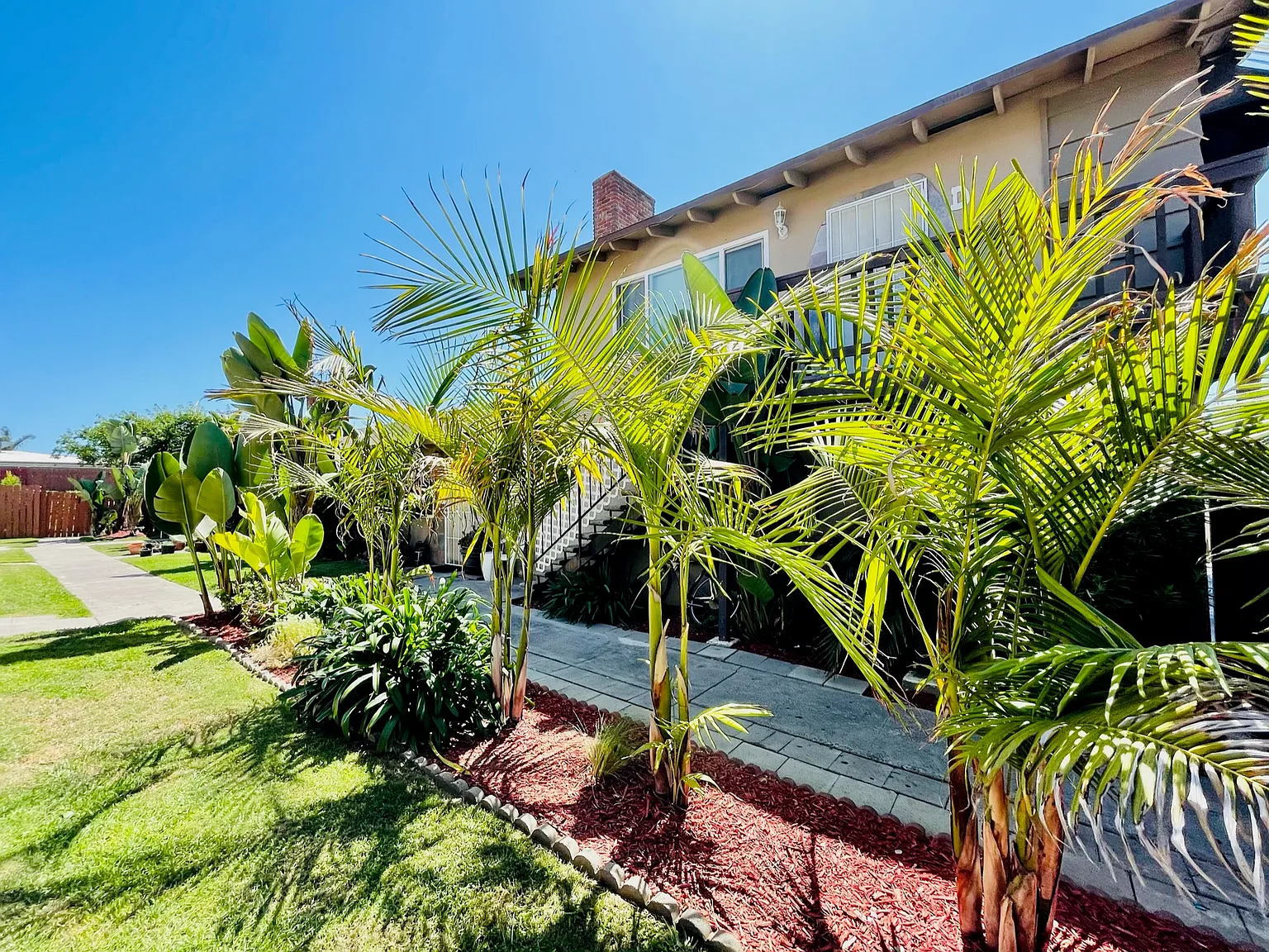 2 bed, $2,795 — Photo 4