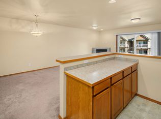 Chelsea Court, Kenmore, WA 98028