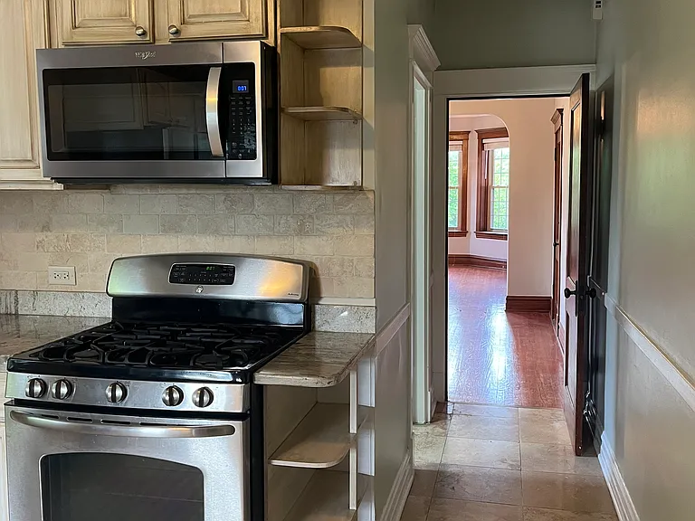 8037 Floral Ave #2 — Photo 11