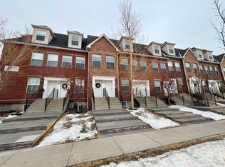 43 W Springborough Blvd SW #13, Calgary, AB T3H5V8