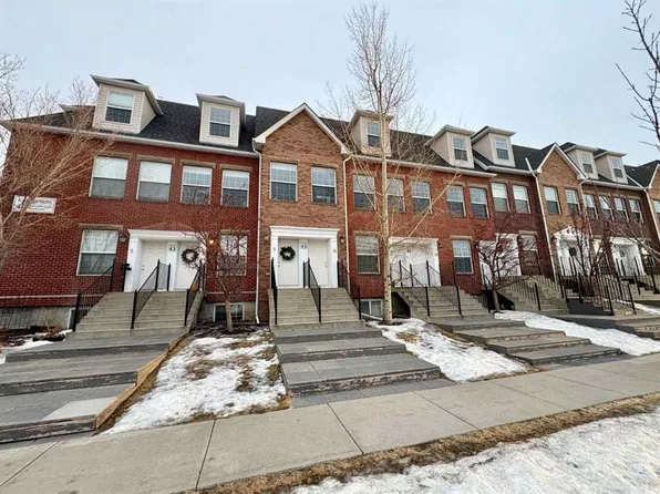 43 W Springborough Blvd SW #13, Calgary, AB T3H 5V8