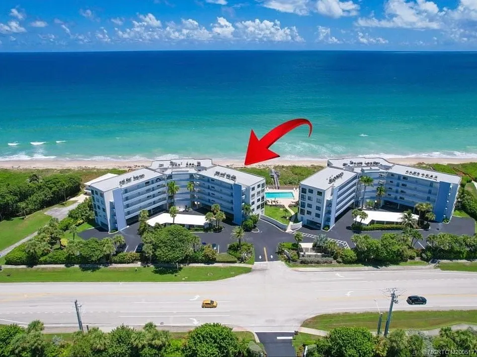 2375 NE Ocean Blvd #D205