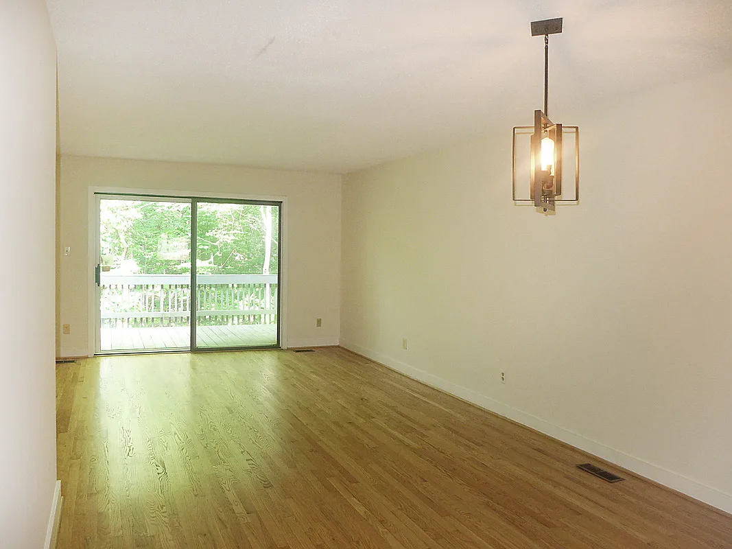 2 bed, 1.5 bath, 1711 sqft, $1,750 — Photo 4