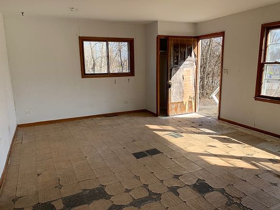 3rd image of 5412 Orchardway Dr