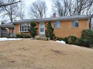 5807 Chestnut Hill Rd, College Park, MD 20740