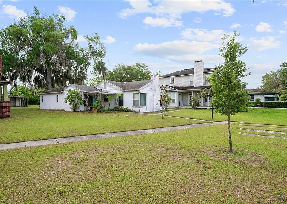 1st image of 240 KILLARNEY DRIVE