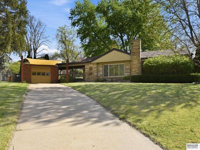 1709 N 55th St, Omaha, NE, 68104