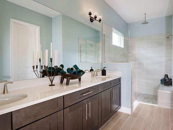 Patagonia Primary Bath