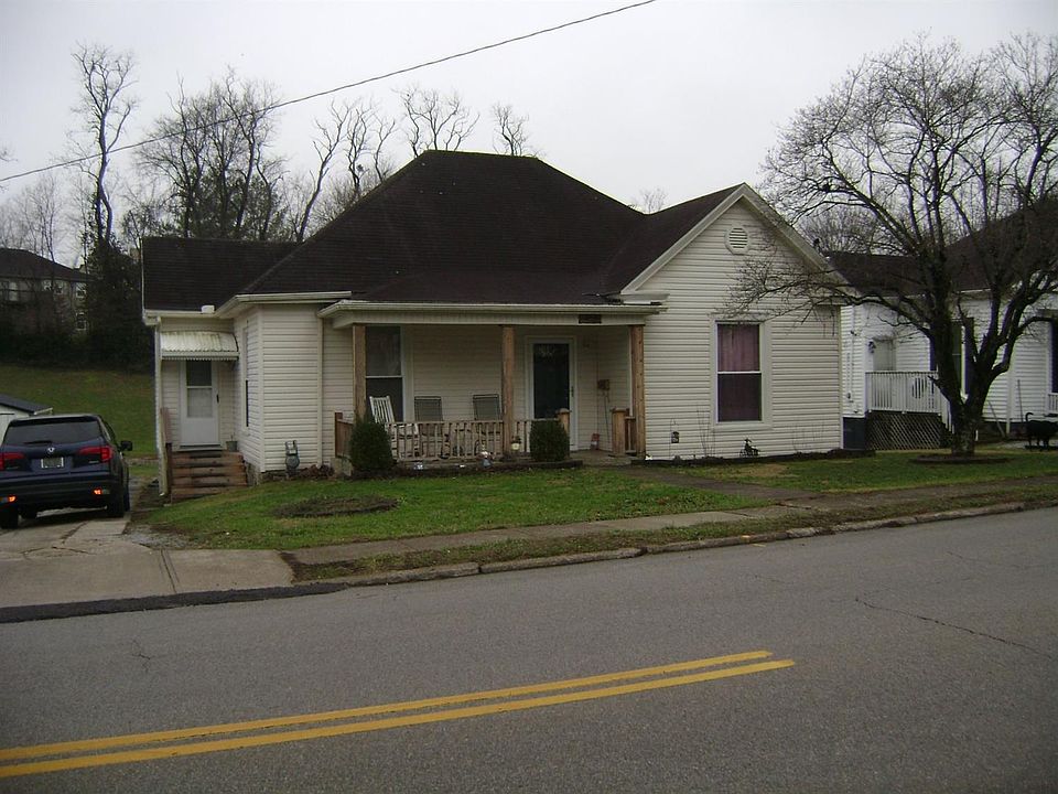 1st image of 350 W Main St