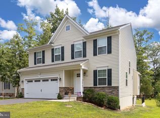 122 Republic Ave, Locust Grove, VA 22508