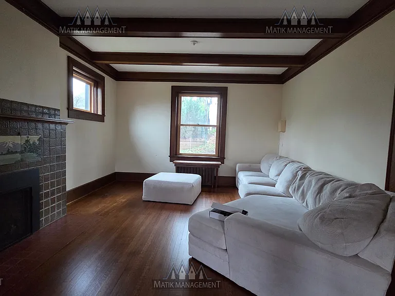 522 14th Ave SW — Photo 16