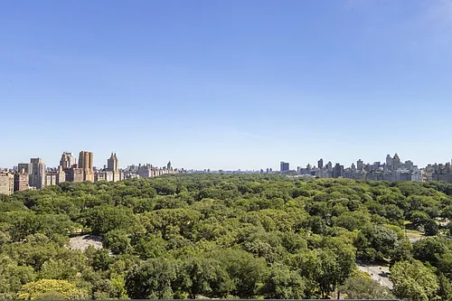 160 Central Park S Photo 1