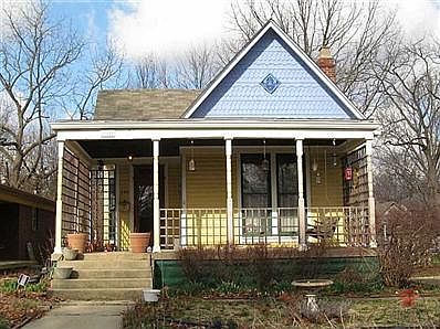 1st image of 828 Woodruff Place East Dr