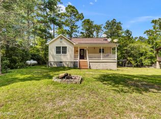 1161 Shelter Creek Dr, Burgaw, NC 28425