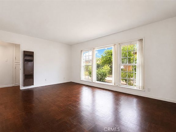 3rd image of 7002 Aura Ave