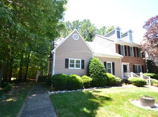 6061 Epping Forest Dr, Raleigh, NC 27613