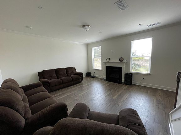 4th image of 1084 Kirkpark Ct