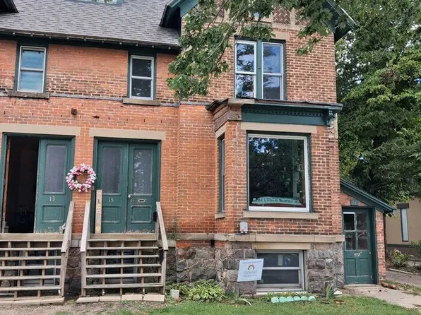13 S 3rd St, Niles, MI