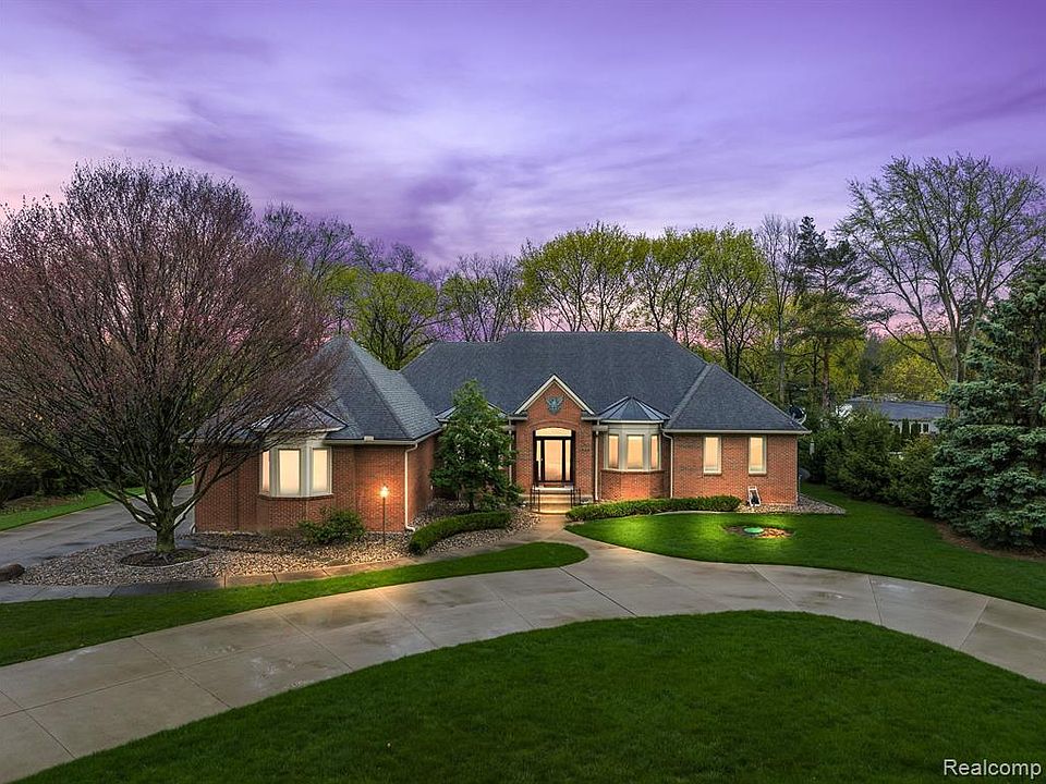 1408 Lenox Rd, Bloomfield Hills, MI 48304 MLS 20230037010 Zillow