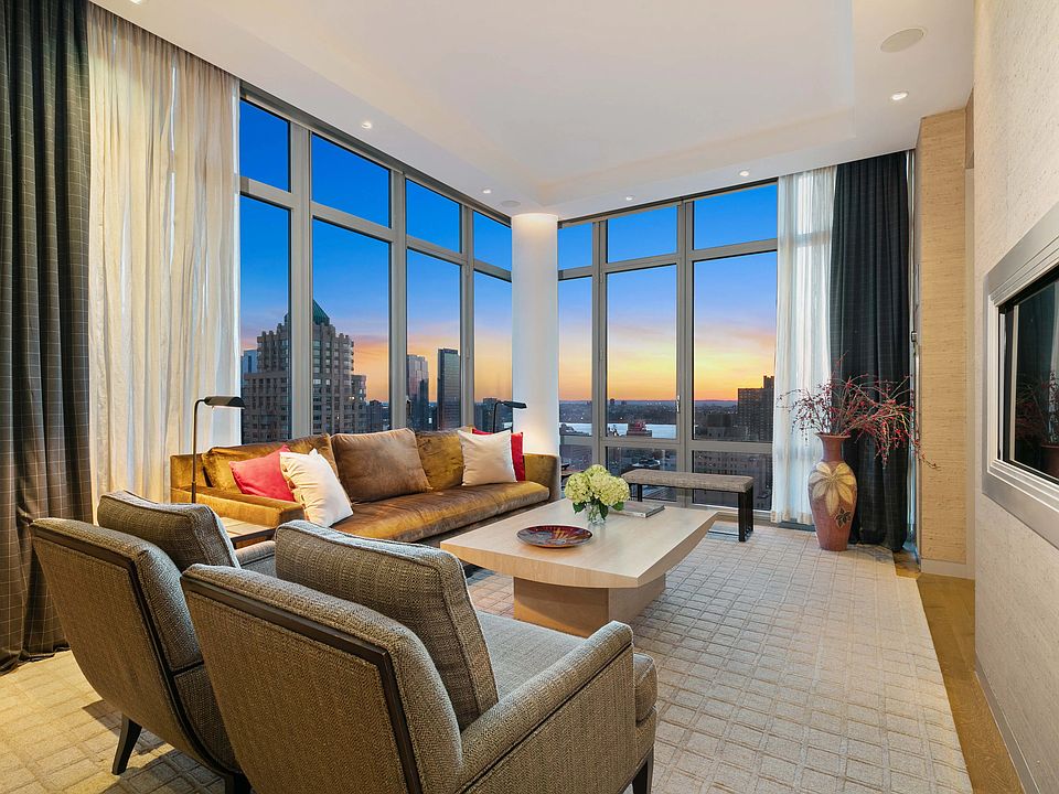 1st image of 310 W 52nd St APT 29B