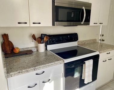 404 Calzada Ct, The Villages, FL, 32159