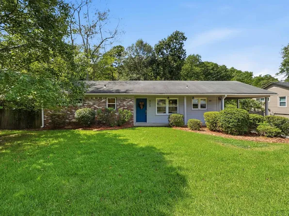 920 Pine Valley Rd, Little Rock, AR 72207