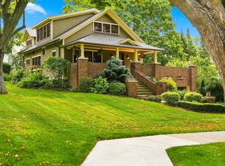 101 S Grand Ave, Leland, MI 49654