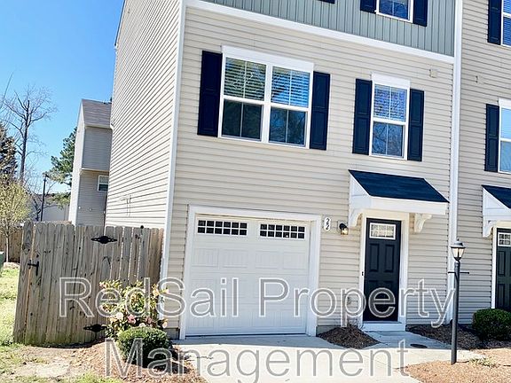 2nd image of 22 Manilla Cir