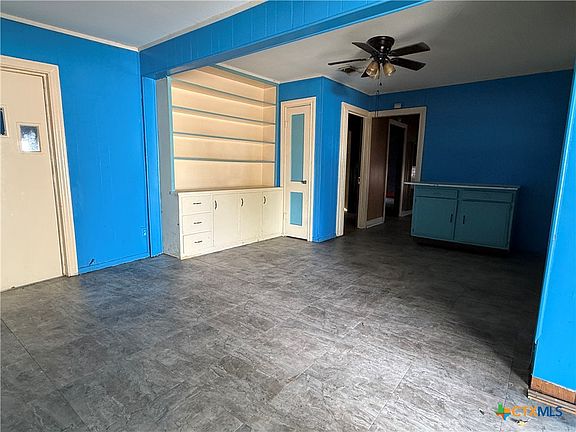 4th image of 2701 Nightingale St