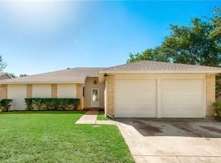2662 Claremont Dr, Grand Prairie, TX 75052