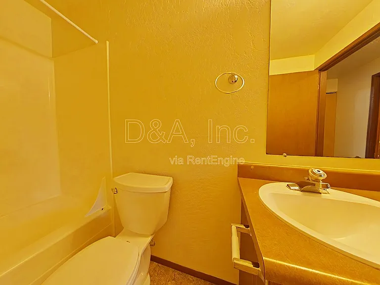 2501 SW Pickford St #C — Photo 8