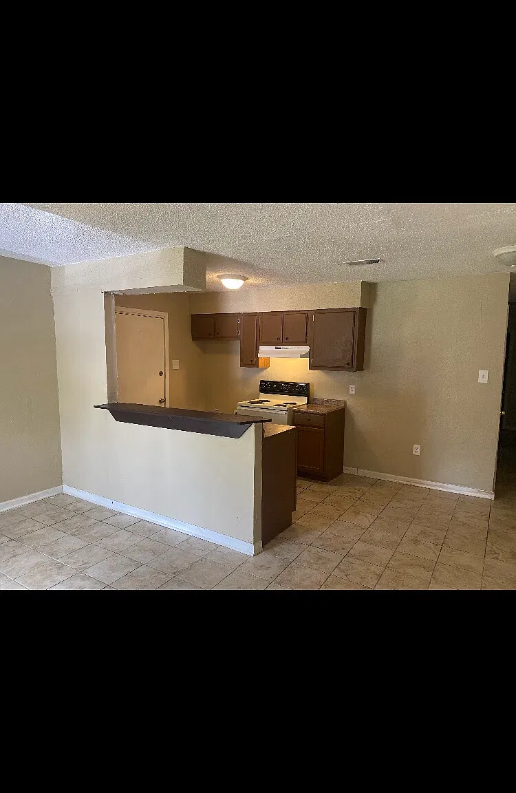 2 bed, 745 sqft, $680 — Photo 4