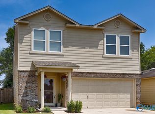 255 Bermuda Lakes Dr, Meridianville, AL 35759