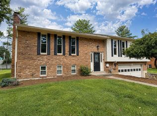 8354 Shadowpoint Ct, Cincinnati, OH 45242
